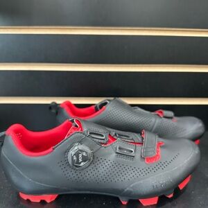 fi’zi:k Black and Red Cycling Shoes